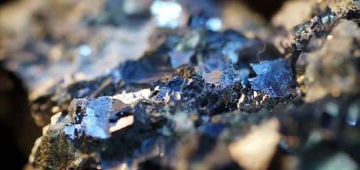 四川雙益礦業(yè) 以創(chuàng)新技術(shù)驅(qū)動(dòng)礦物加工，引領(lǐng)行業(yè)綠色轉(zhuǎn)型